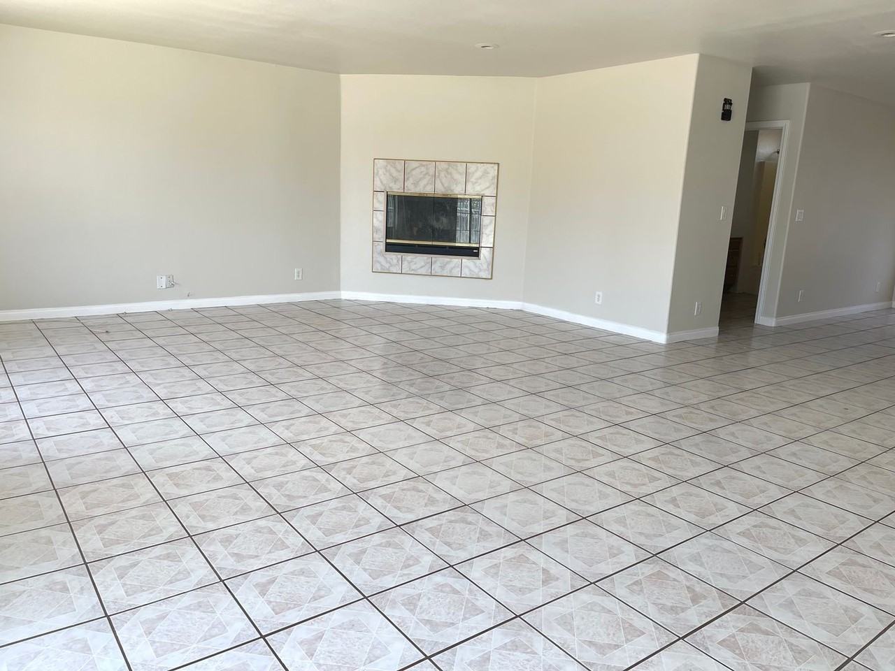 9824 Evelyn Avenue - Photo 2 of 9