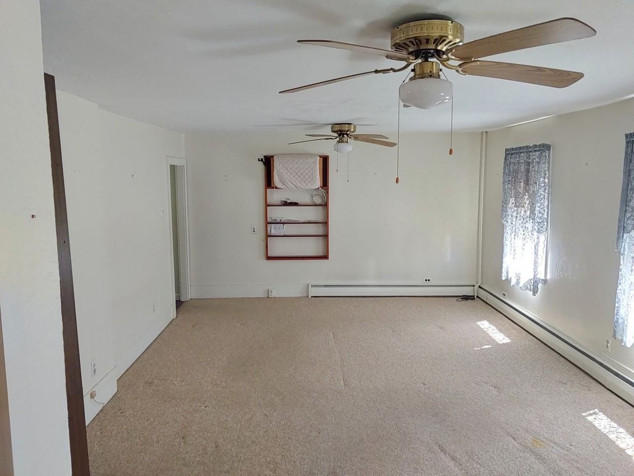 5942 Warrensville Rd - Photo 3 of 15