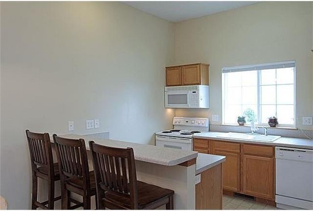 20 Florence Way - Photo 5 of 14