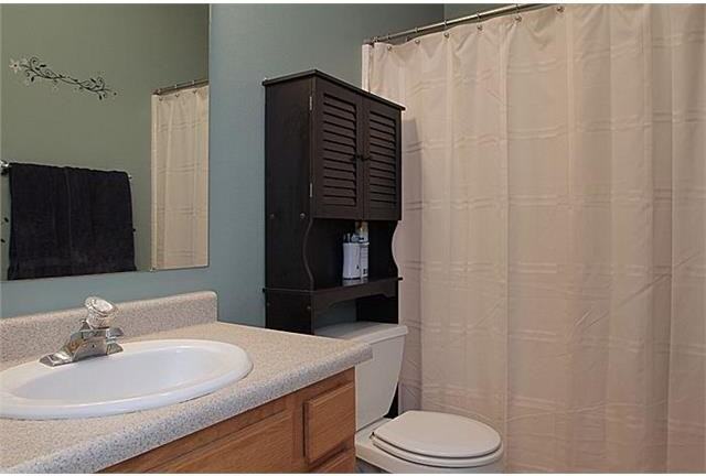 20 Florence Way - Photo 7 of 14