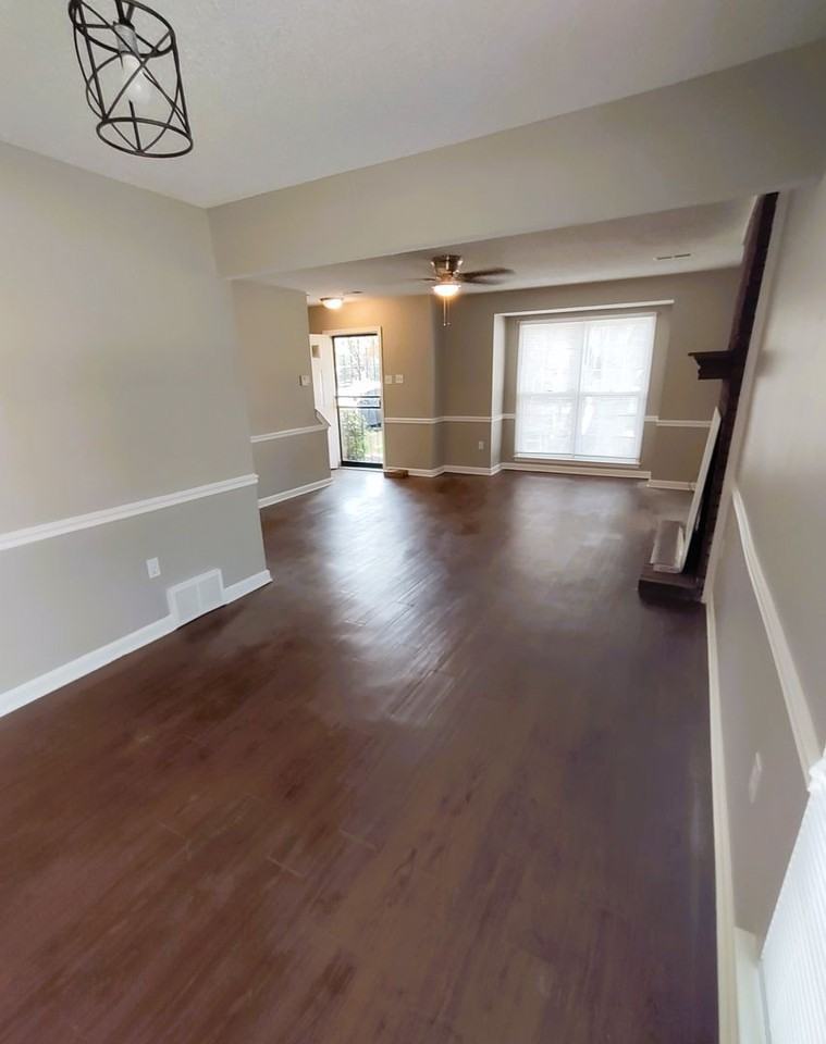 4380 Forest Valley Cv - Photo 2 of 7