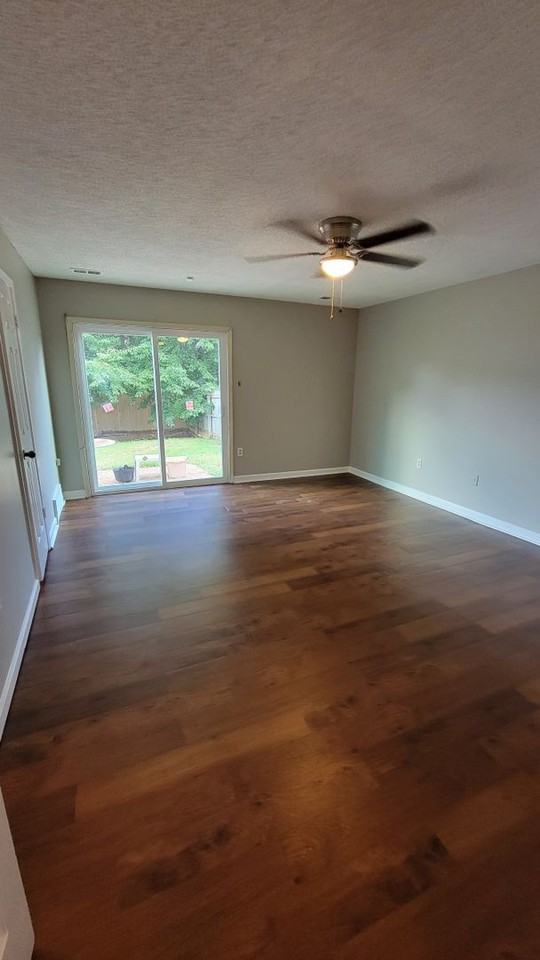 4380 Forest Valley Cv - Photo 3 of 7