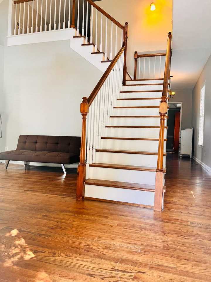 1045 Bryan St - Photo 3 of 26