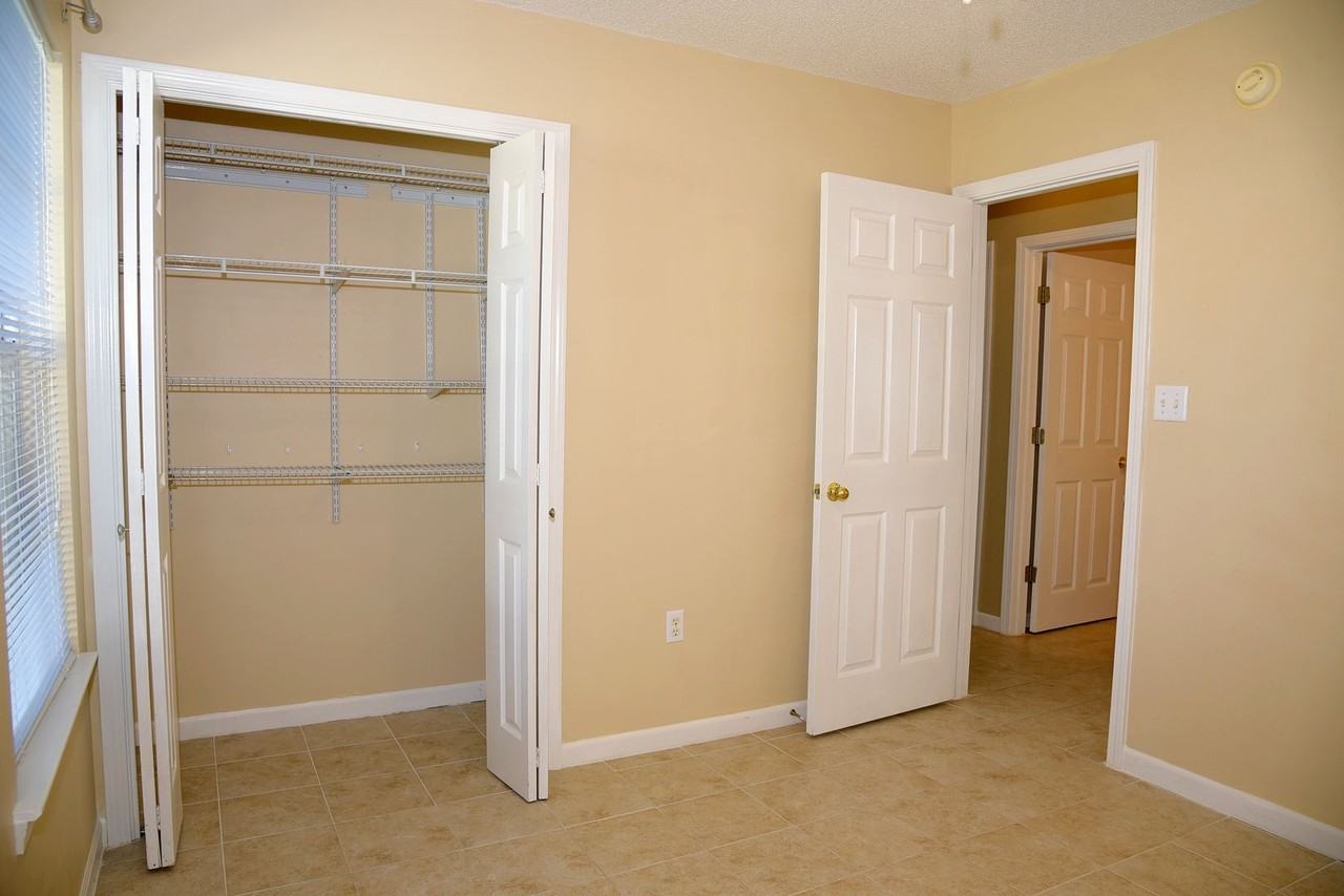 1127 Ivey Ter - Photo 7 of 15