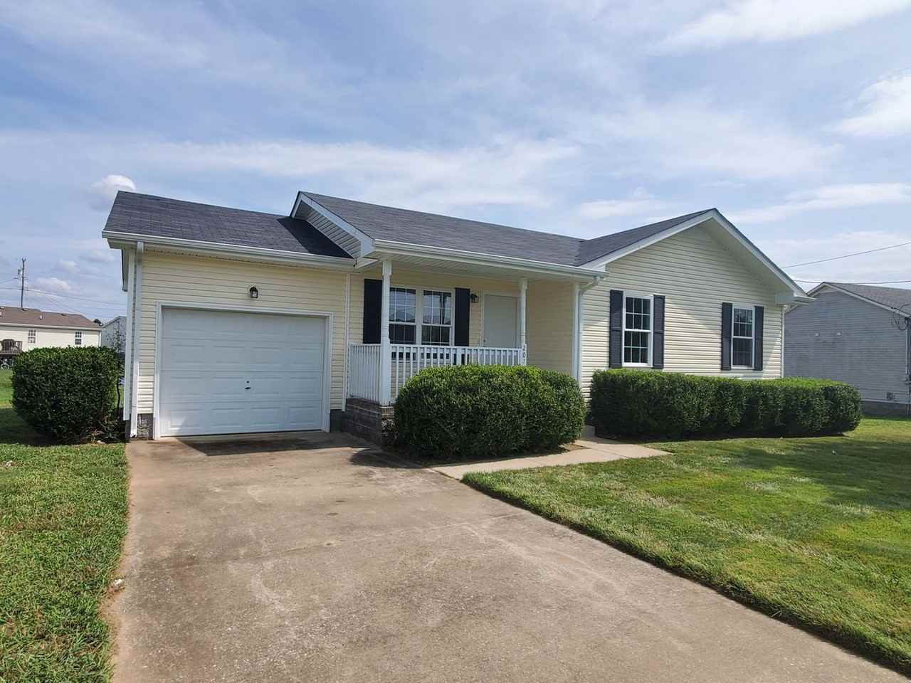 207 Jenna Ave - Photo 2 of 31