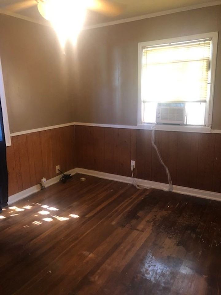 111 Tennessee Street - Photo 7 of 11