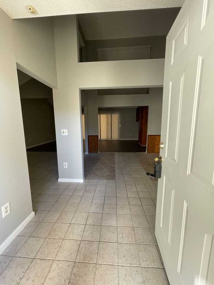 8885 Belle Rive Blvd - Photo 2 of 22