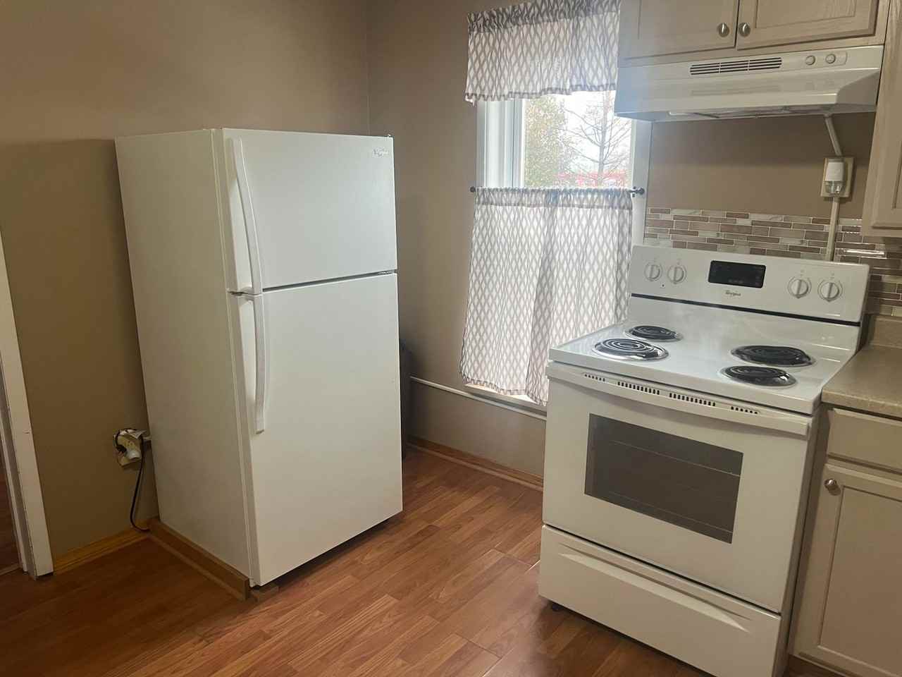 326 E Main St - Photo 2 of 22