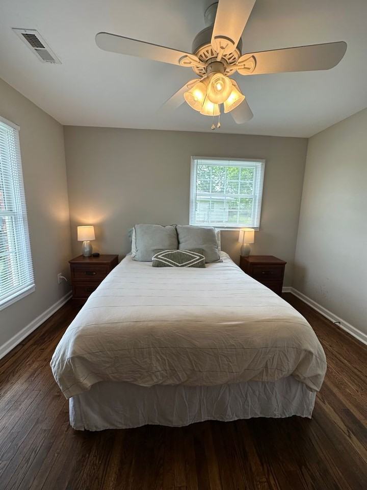 123 Walnut St - Photo 5 of 50