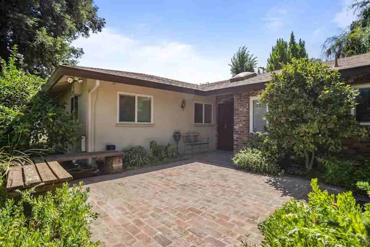 2915 Evelyn Ave - Photo 4 of 23