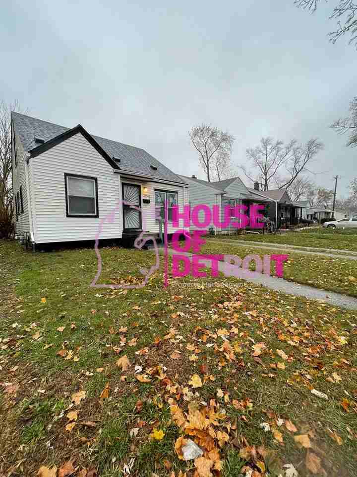 19481 Fenmore St - Photo 2 of 21