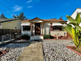 featured image of 487 Seymour St