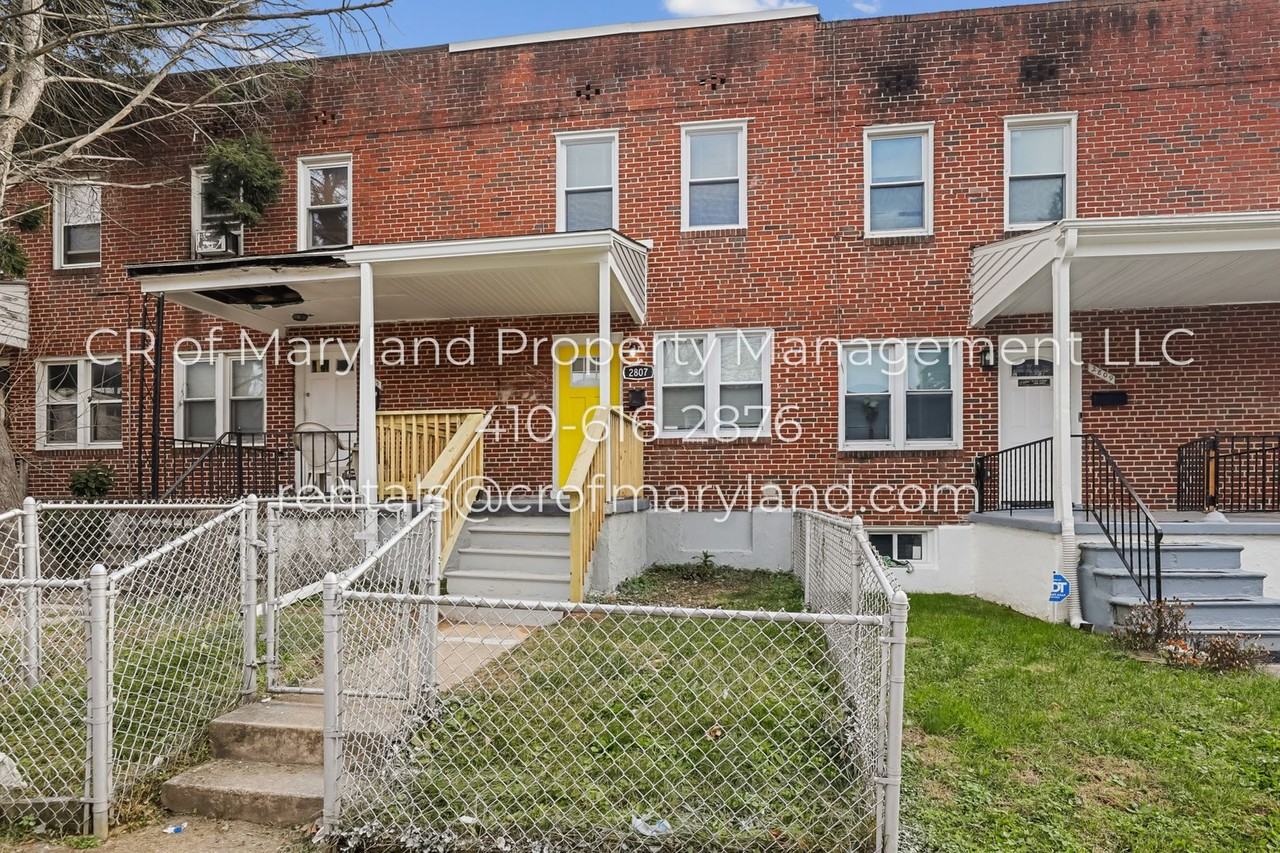 2807 Oswego Ave - Photo 2 of 21