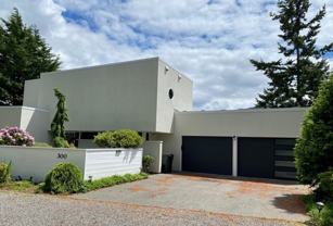 300 Crest Ln - Photo 1 of 1