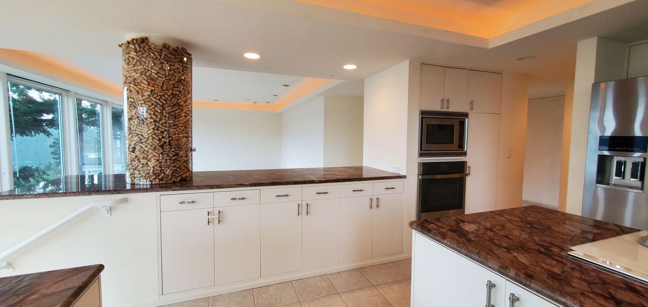 300 Crest Ln - Photo 7 of 28