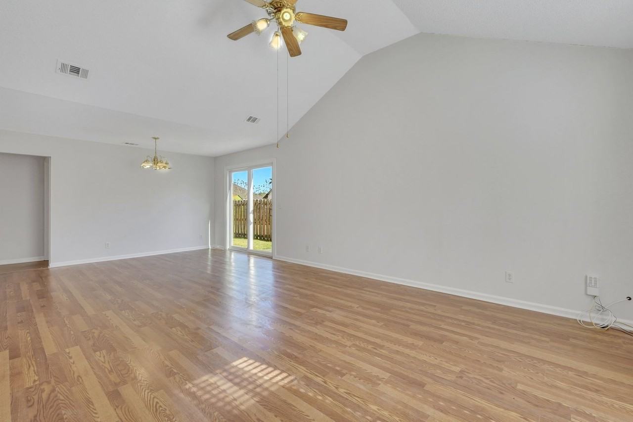 116 Berwick Lakes Blvd - Photo 3 of 23