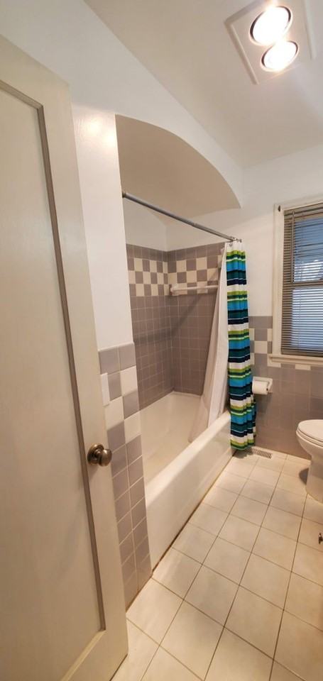 6805 Thomas Ave S - Photo 4 of 8