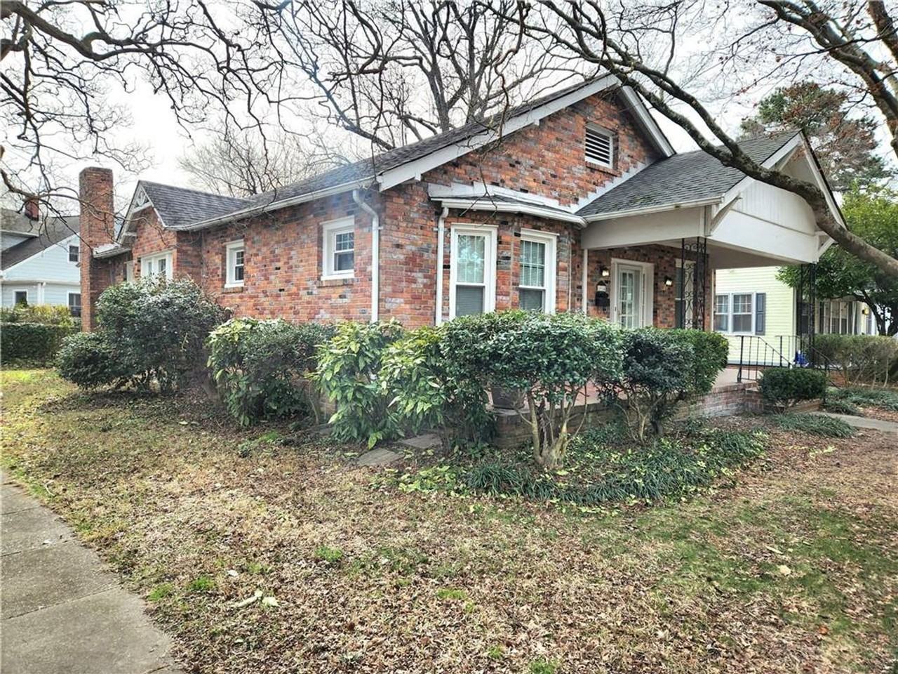 1914 Claremont Ave - Photo 2 of 25