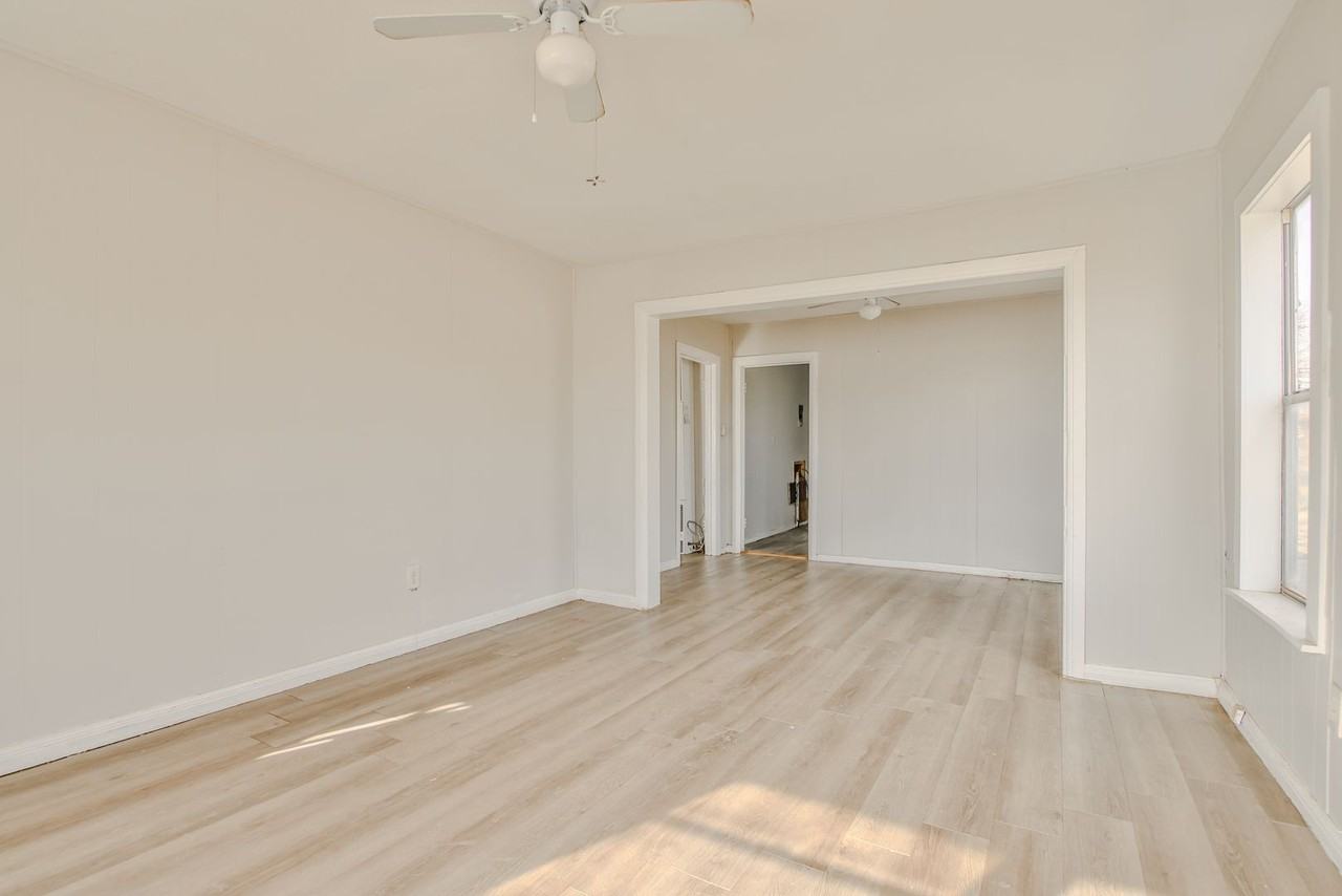 4215 E 65th St - Photo 2 of 9