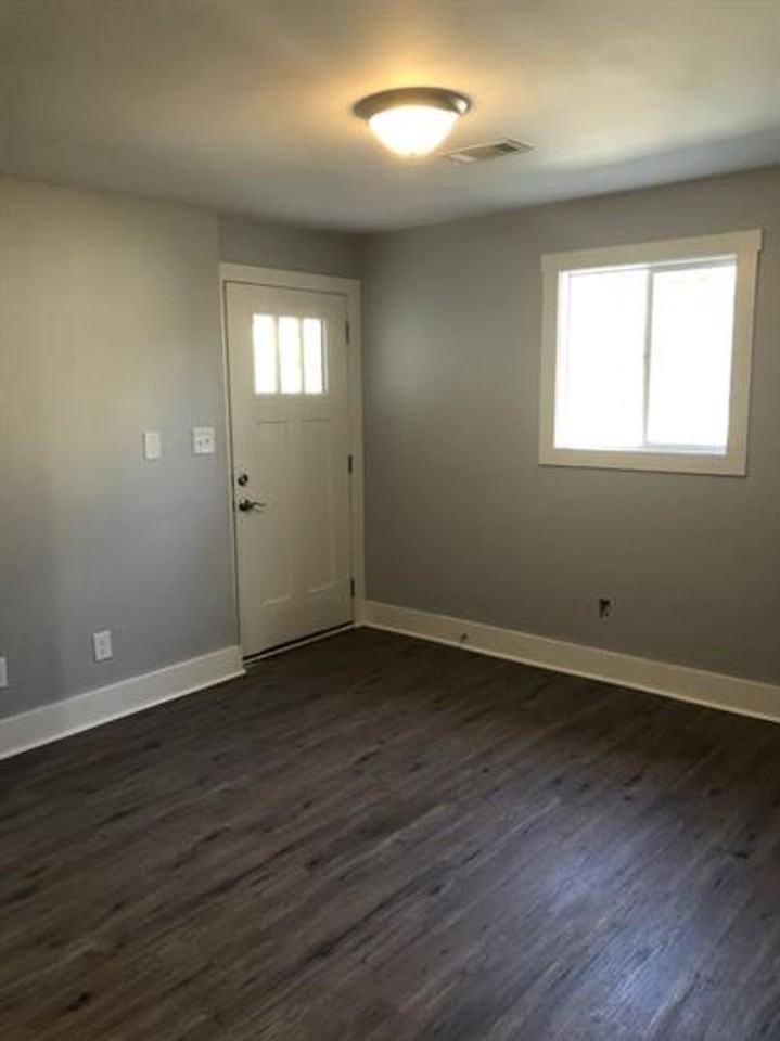 317B Cemetery Ave - Photo 2 of 6