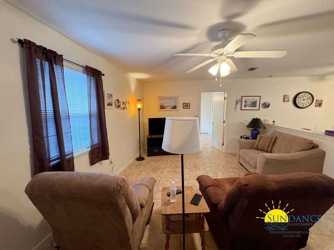 816 Lark St #8 - Photo 4 of 20