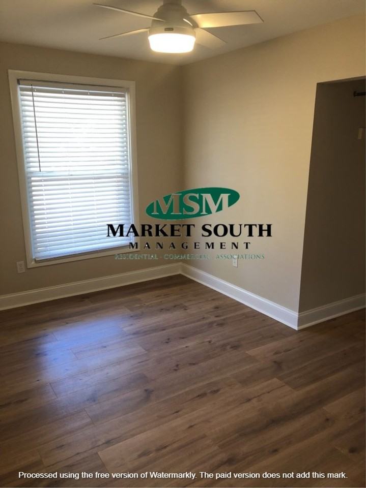 11 Montclair Blvd - Photo 5 of 12