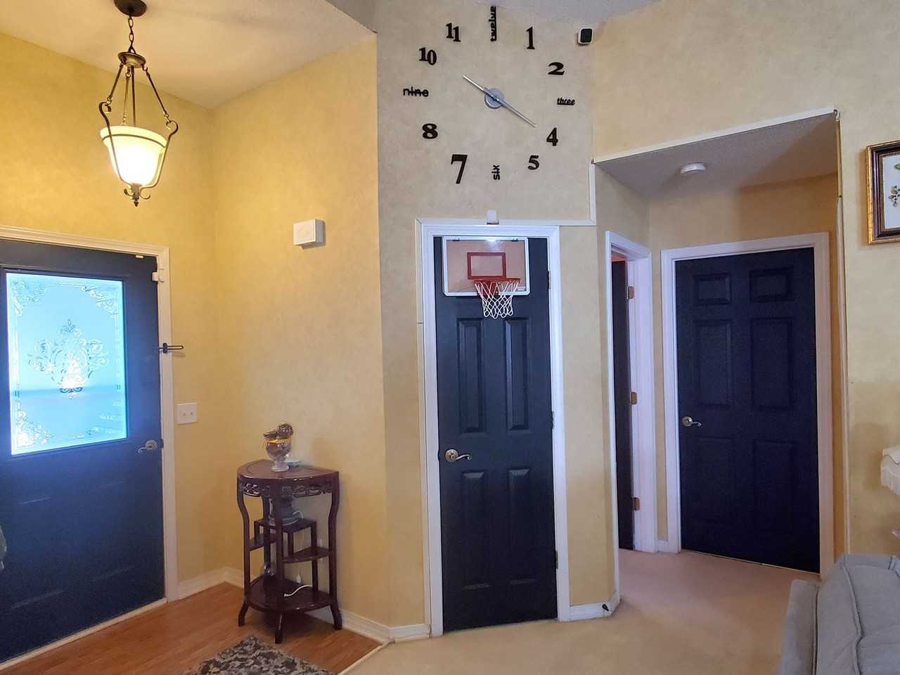 226 Leebeck Cir - Photo 3 of 24