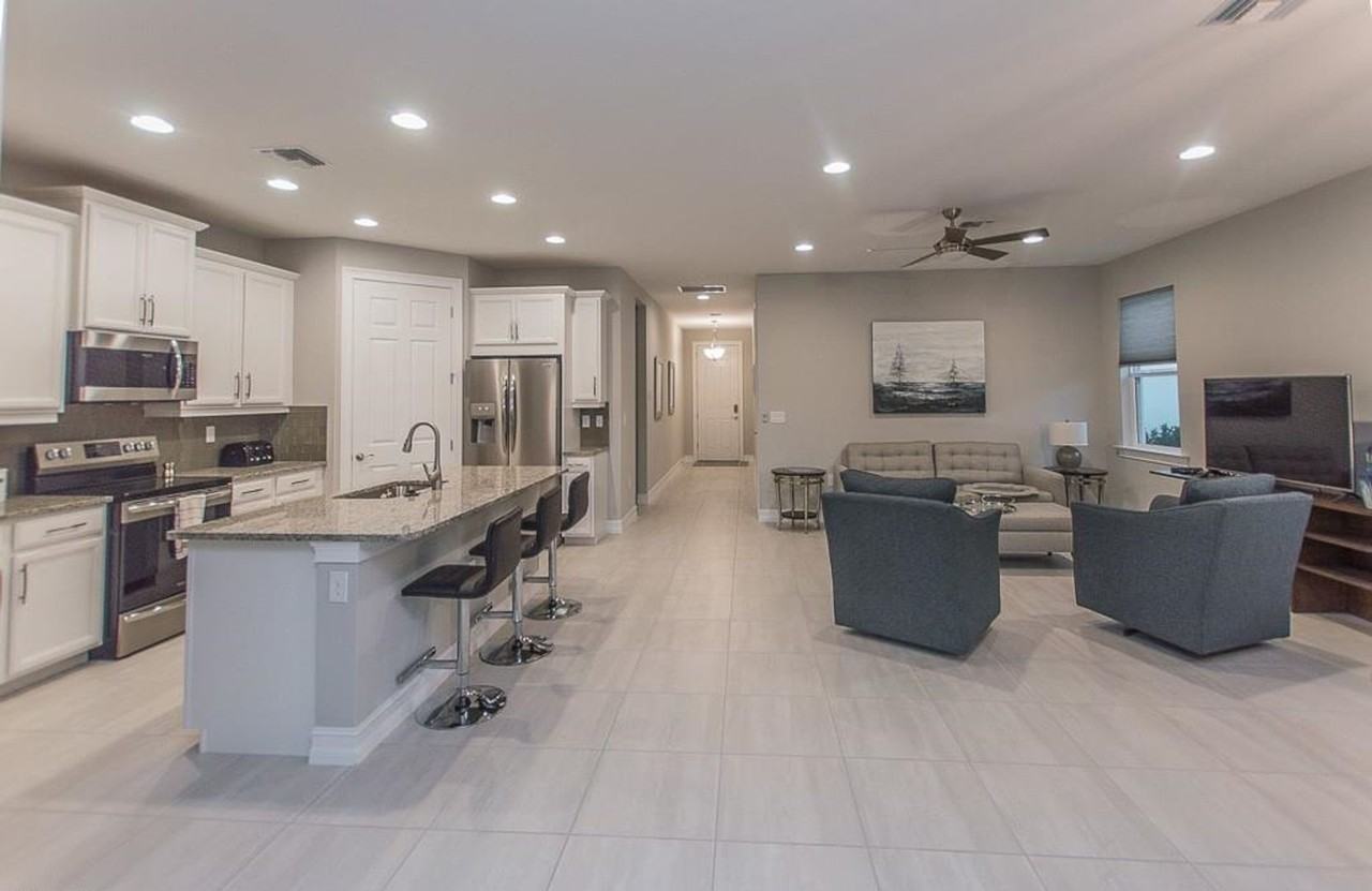 14670 Catamaran Pl - Photo 4 of 32