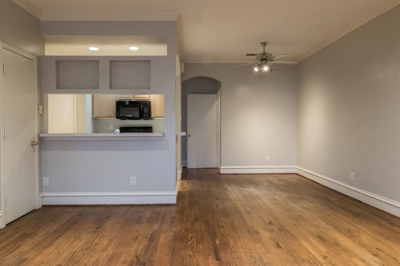 3904 Brandon Park Dr - Photo 4 of 25