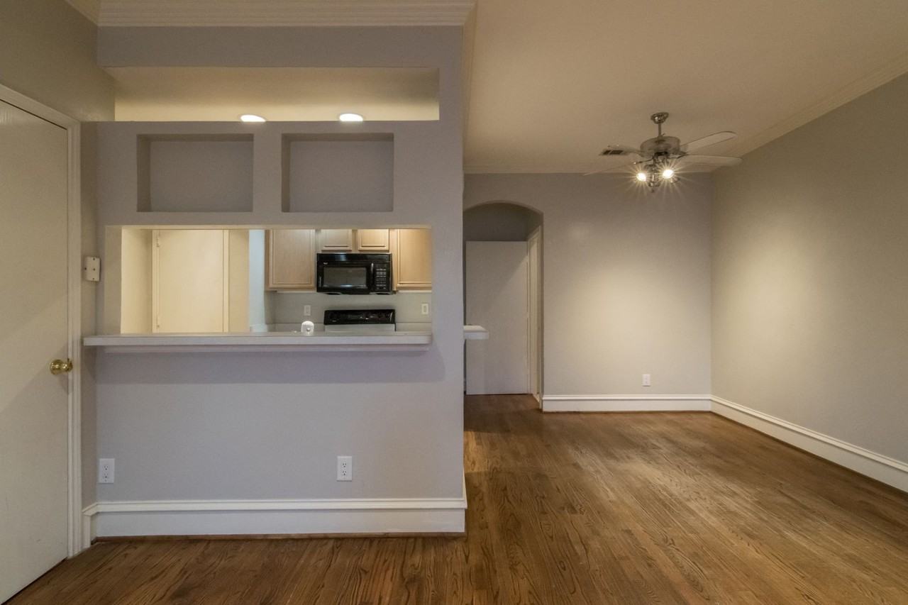 3904 Brandon Park Dr - Photo 6 of 25