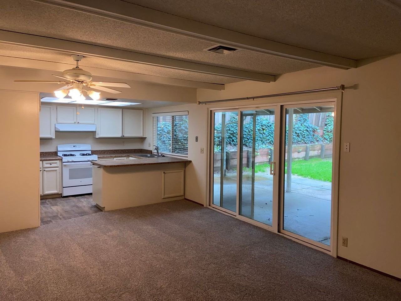 6413 Bay Hill Way - Photo 4 of 18