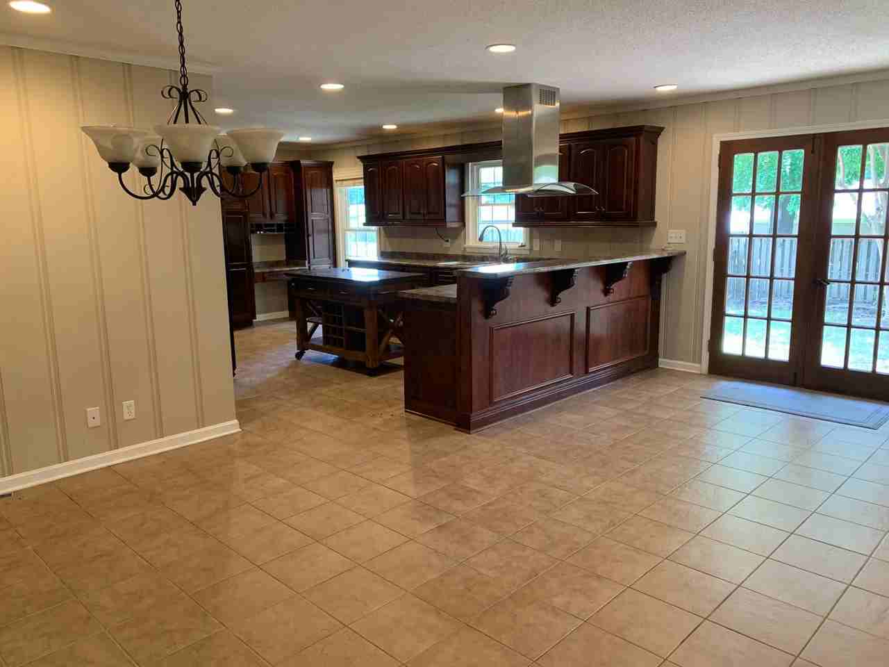 1991 Idlewood Dr - Photo 2 of 16