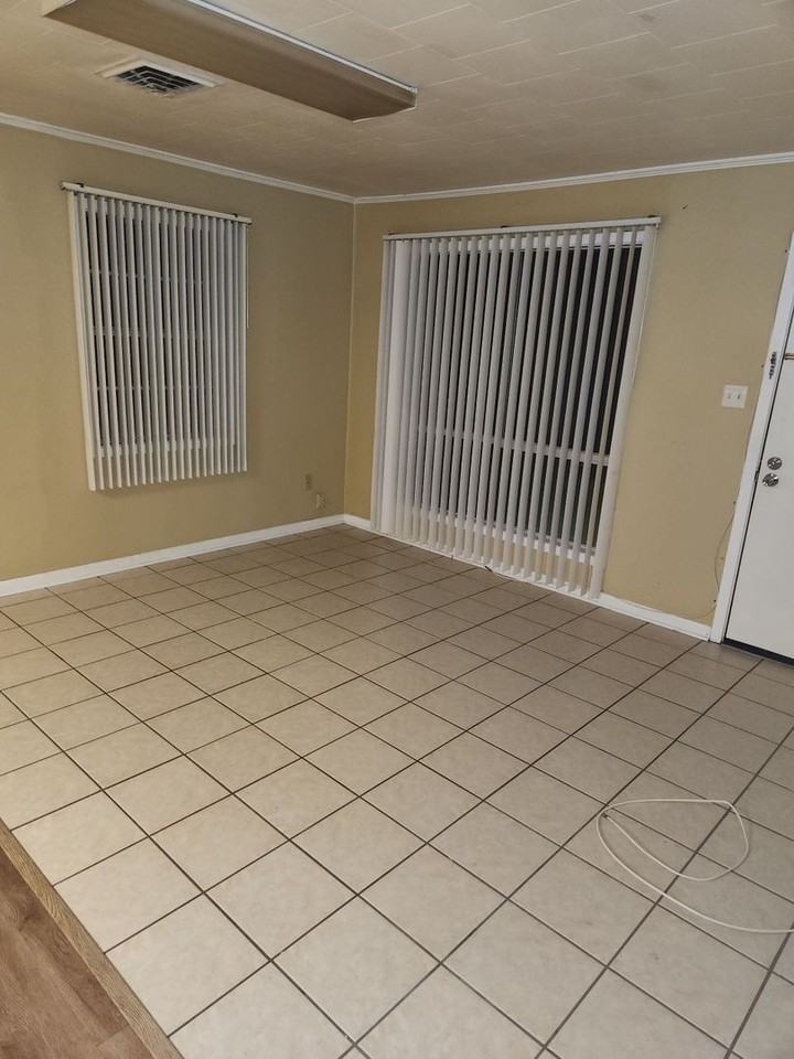 741 Wild Cherry Ln - Photo 2 of 12