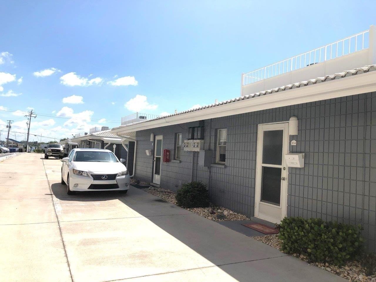 1205 Tarpon Center Dr #D1 - Photo 3 of 33