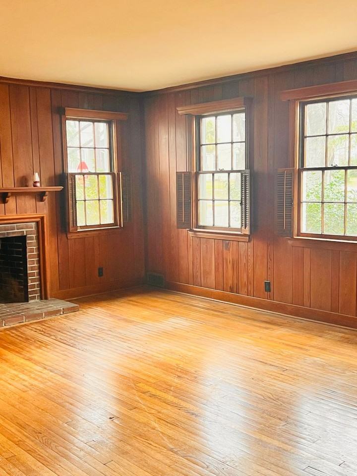 101 Southwood Dr - Photo 3 of 10