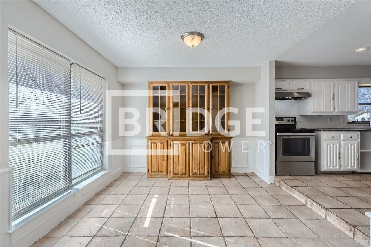 106 Cedar View Dr - Photo 5 of 18