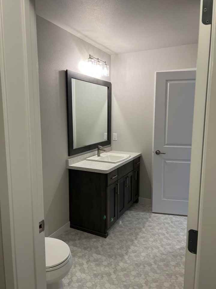 3767 Chinook Dr S - Photo 2 of 17