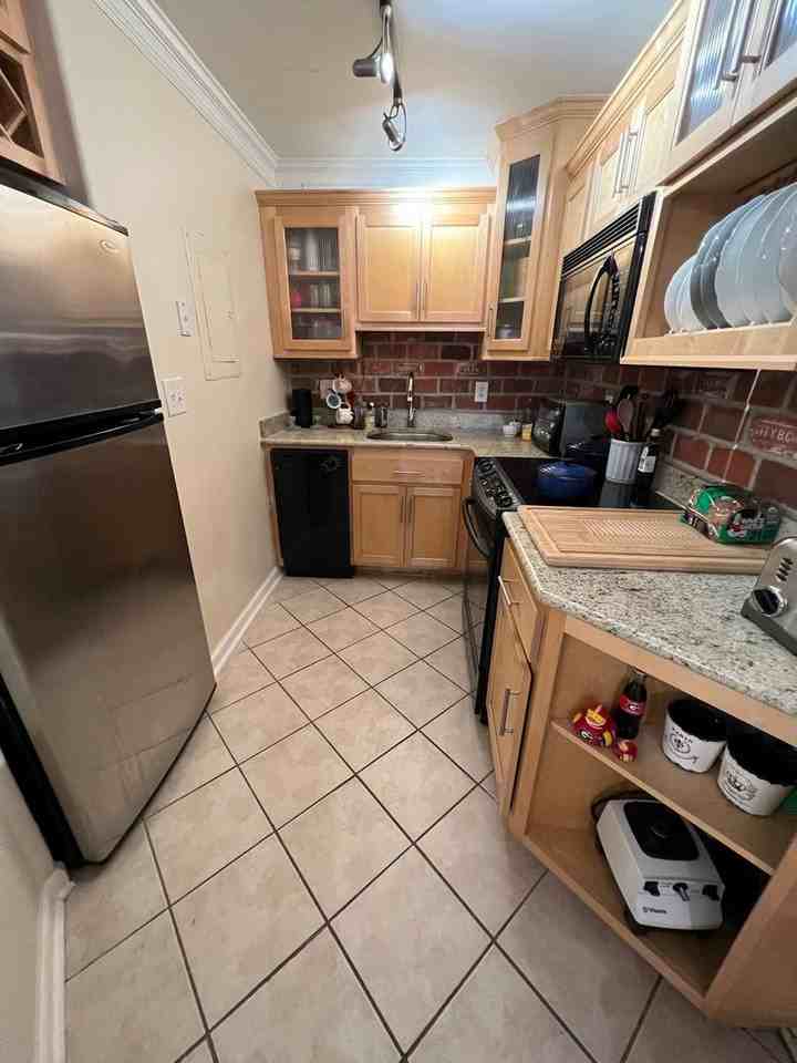 655 East Campus Road #21 - Photo 5 of 11