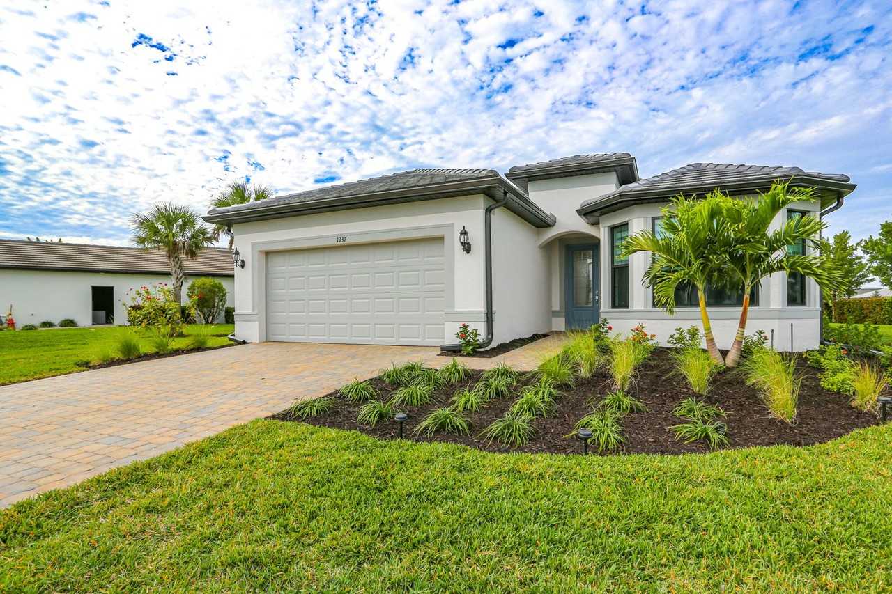 1937 Yellowfin Cir - Photo 2 of 50