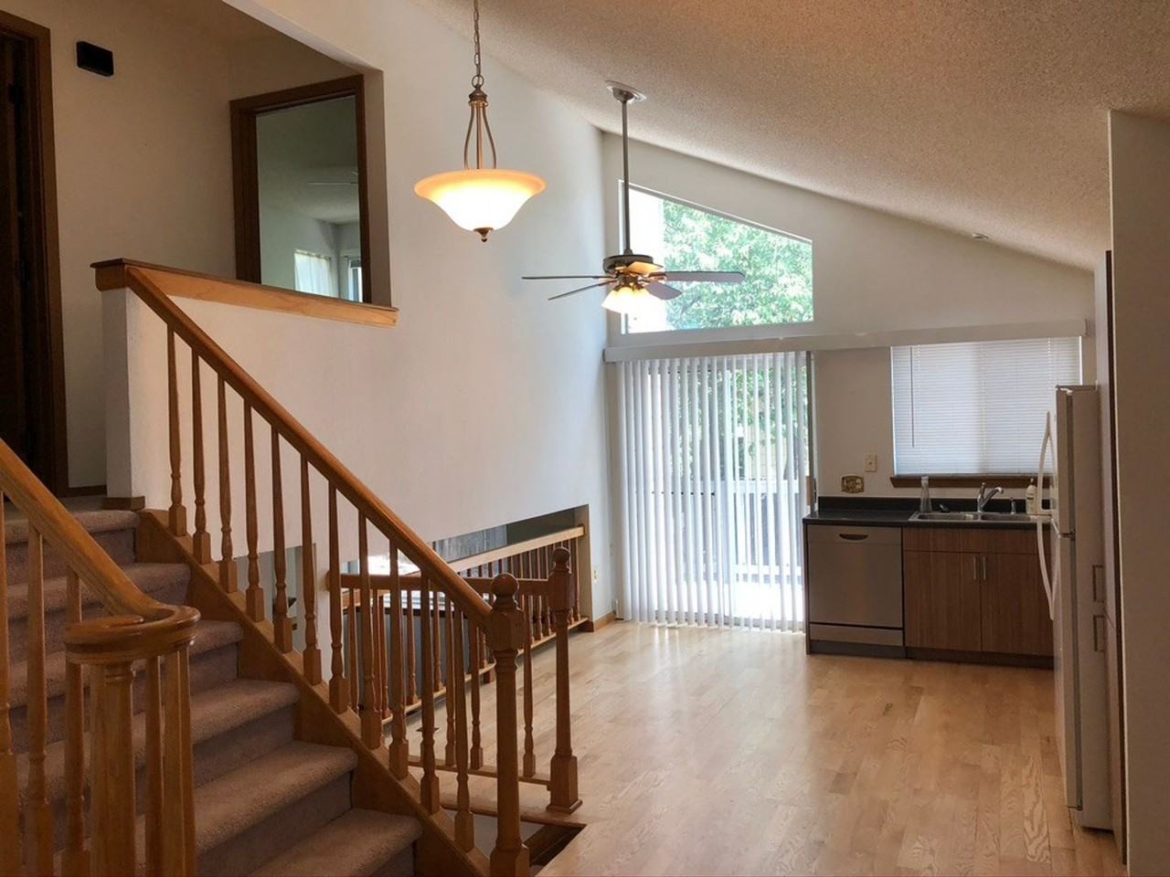 3969 Hilary Ct - Photo 4 of 37
