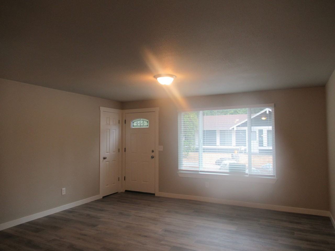26631 Timberlane Dr Se - Photo 2 of 14