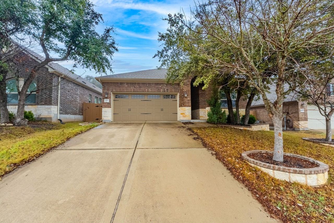 633 Cerezo Dr - Photo 2 of 24