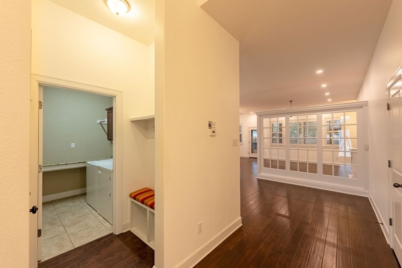 633 Cerezo Dr - Photo 6 of 24