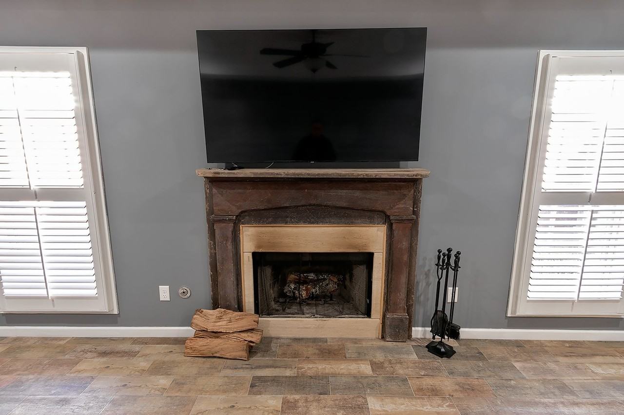 8717 Will Newton Dr - Photo 4 of 20