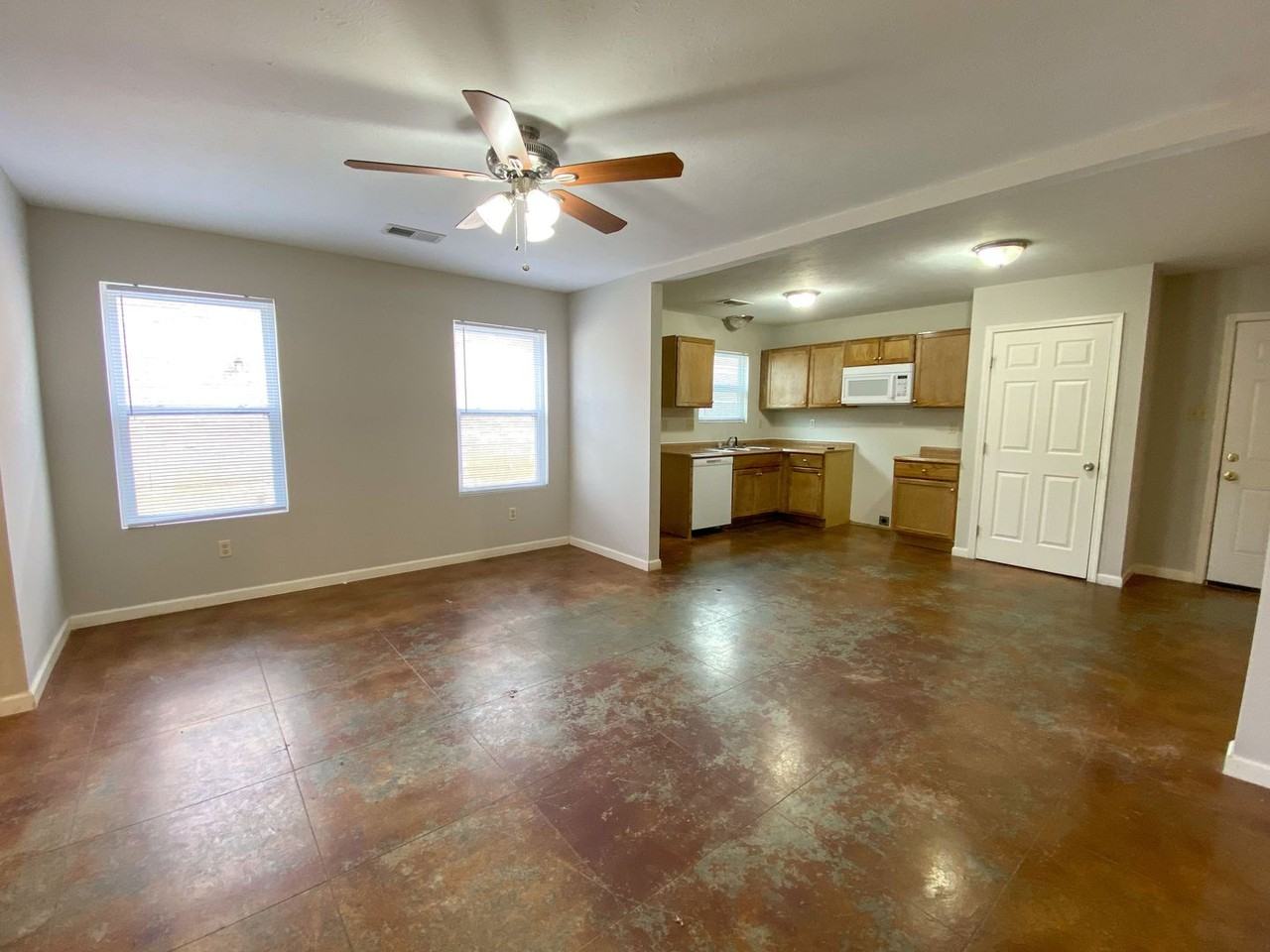 74 Brighton Village Loop - Photo 7 of 21