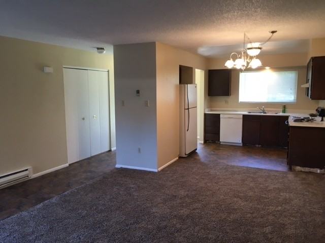 442 Smithridge Park - Photo 3 of 10