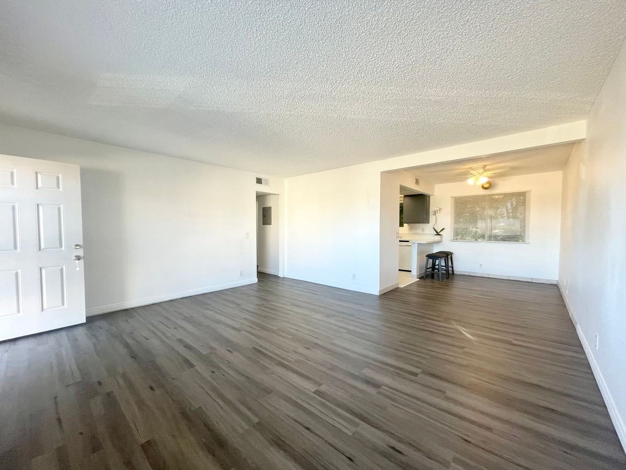 37043 Bankside Dr #4 - Photo 2 of 19