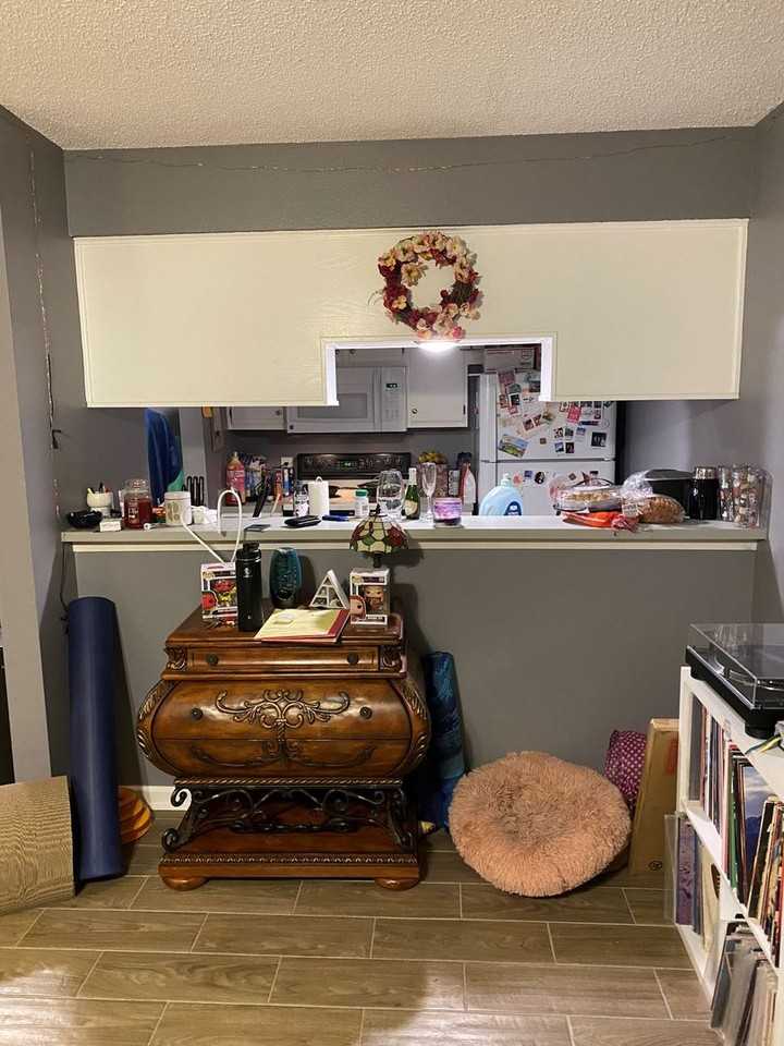 218 N Texas Blvd - Photo 2 of 11