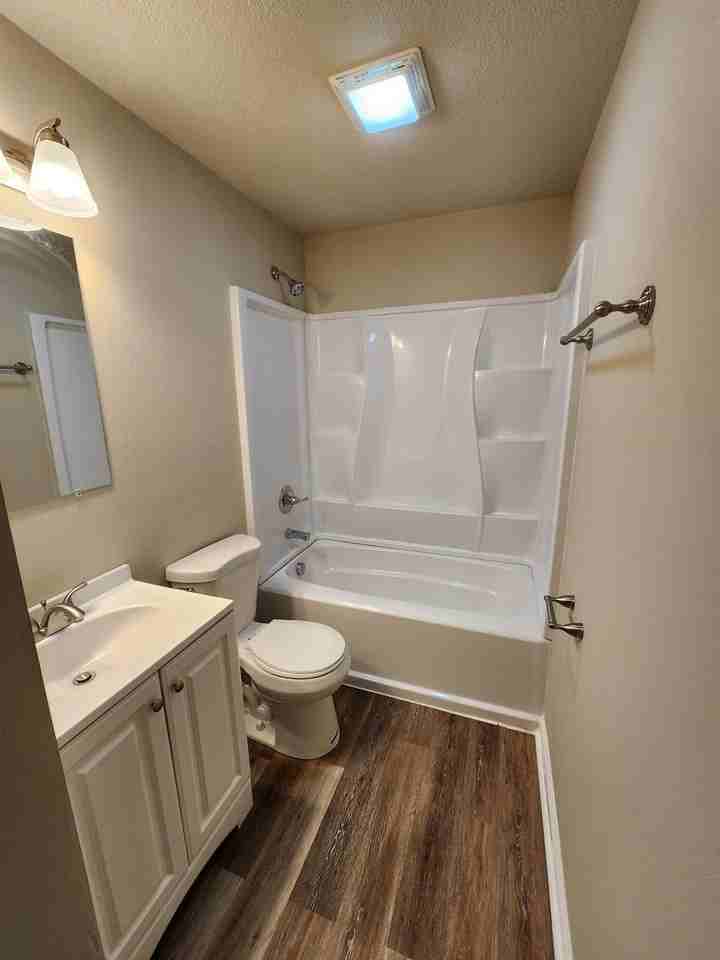 2405 Lyon St - Photo 7 of 12
