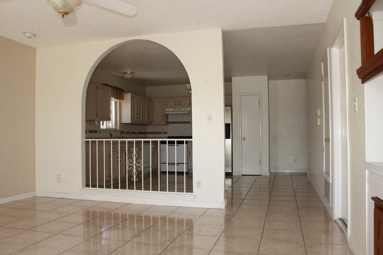 12517 Carlos Bombach Ave - Photo 2 of 13